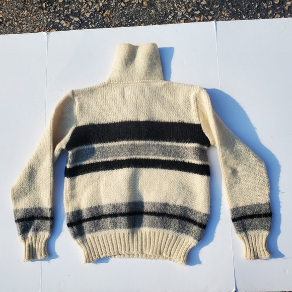 Brown Bison Pullover Knit Sweater Small - Picture 2 of 12